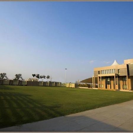 The Celestial Park, Bhopal Exterior photo