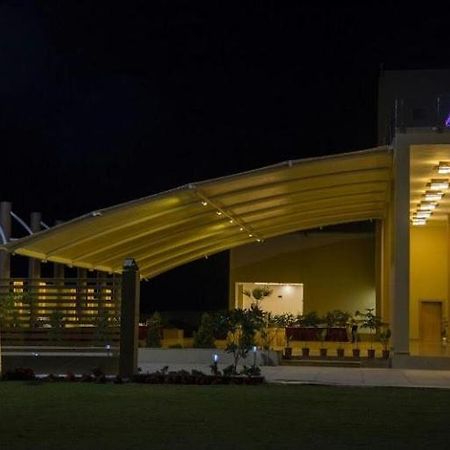 The Celestial Park, Bhopal Exterior photo