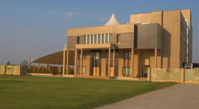 The Celestial Park, Bhopal Exterior photo