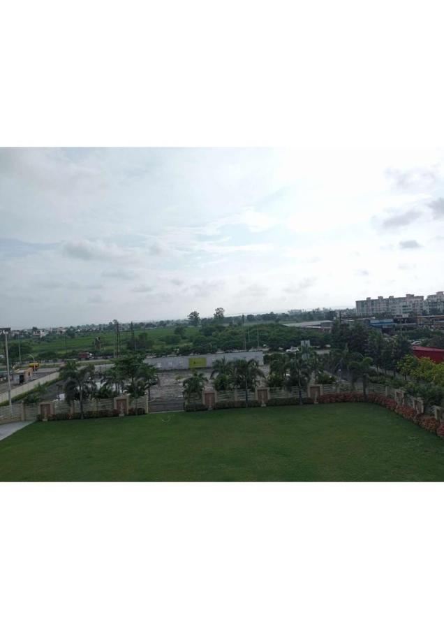 The Celestial Park, Bhopal Exterior photo